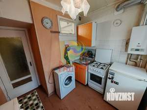 2-к квартира, вторичка, 39м2, 3/5 этаж