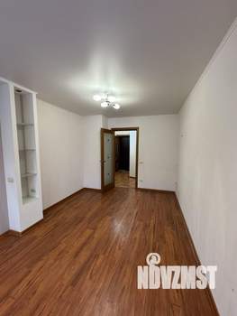 2-к квартира, вторичка, 39м2, 1/5 этаж